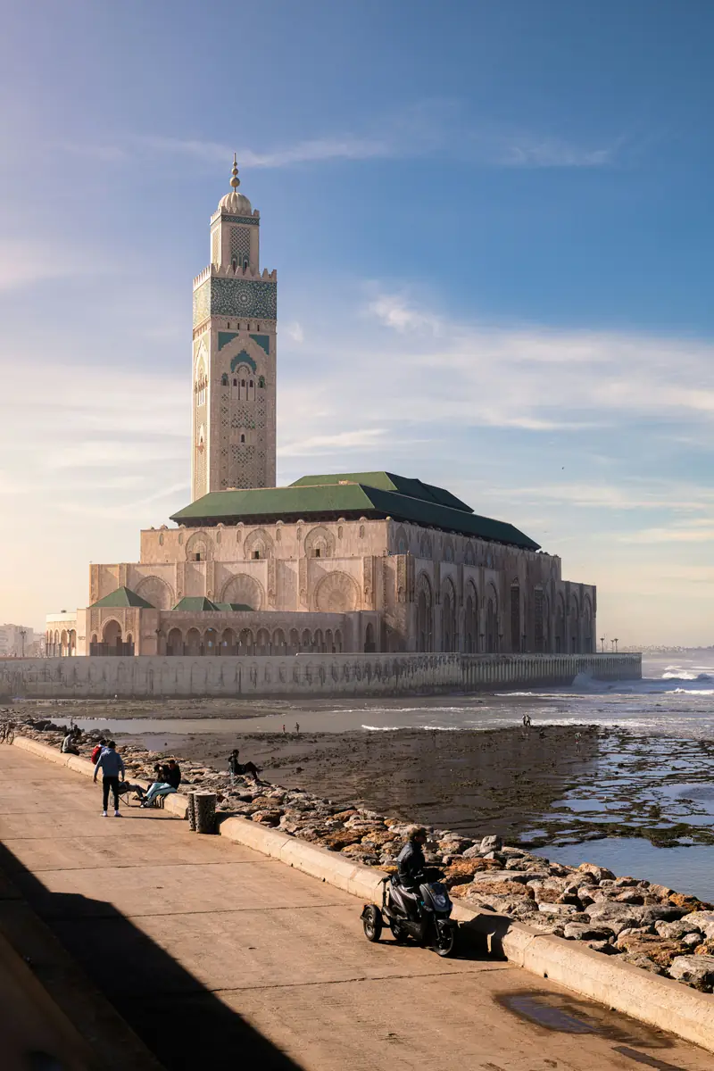 La Moschea Hassan II di Casablanca affacciata sull'oceano